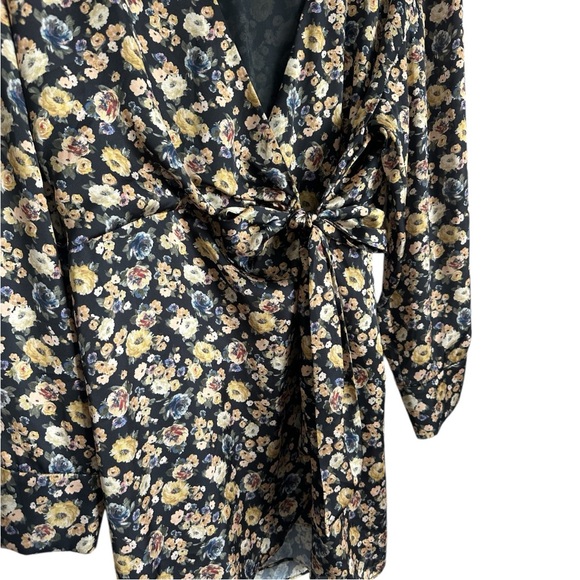 ZARA Yellow Floral V Neck Wrap Dress Long Sleeve Romper - Picture 4 of 9